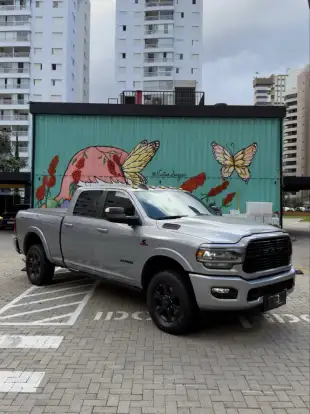 RAM-3500-6.7 I6 TURBO DIESEL LARAMIE NIGHT EDITION CD 4X4 AUTOMÁTICO RAM-3500-2022