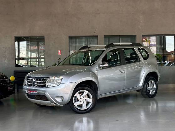 RENAULT DUSTER 2.0 DYNAMIQUE 4X2 16V FLEX 4P AUTOMÁTICO