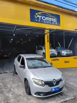 RENAULT LOGAN 1.0 AUTHENTIQUE 16V FLEX 4P MANUAL RENAULT LOGAN 1.0 AUTHENTIQUE 16V FLEX 4P MANUAL