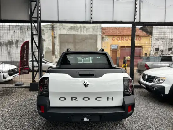 RENAULT-OROCH-1.6 16V SCE FLEX INTENSE MANUAL RENAULT-OROCH-2025