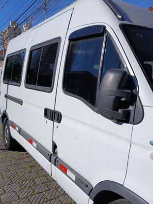 RENAULT-MASTER-2008