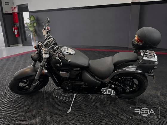 SUZUKI BOULEVARD M800 