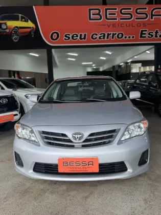 TOYOTA COROLLA 1.8 GLI 16V FLEX 4P AUTOMÁTICO TOYOTA COROLLA 1.8 GLI 16V FLEX 4P AUTOMÁTICO