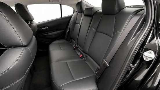 TOYOTA-COROLLA-2023