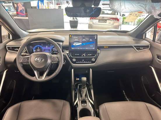 TOYOTA-COROLLA CROSS-2026