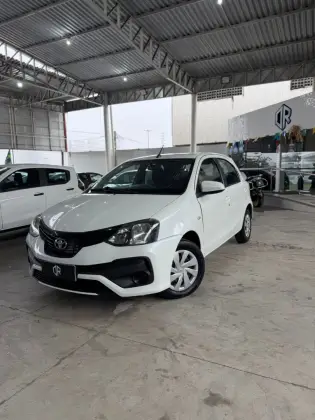 TOYOTA ETIOS 1.3 X 16V FLEX 4P MANUAL TOYOTA ETIOS 1.3 X 16V FLEX 4P MANUAL