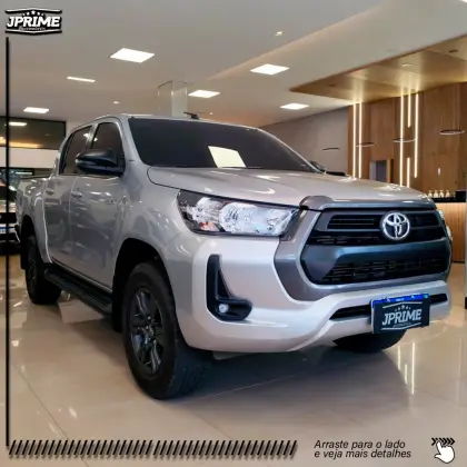 TOYOTA HILUX 2.8 D-4D TURBO DIESEL CD SR 4X4 AUTOMÁTICO