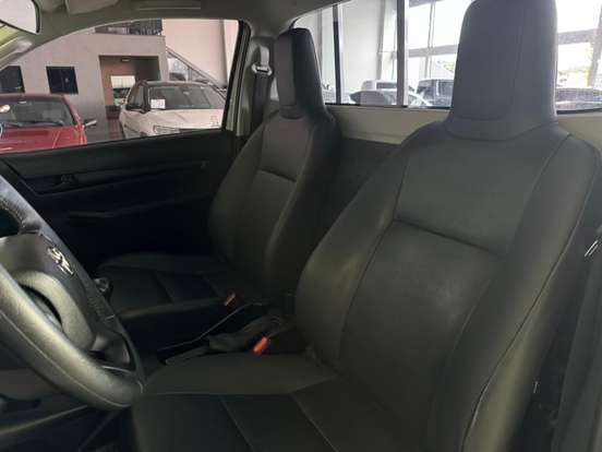 TOYOTA-HILUX-2020