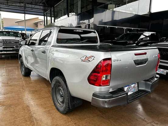 TOYOTA-HILUX-2.8 POWER PACK 4X4 CD 16V DIESEL 4P MANUAL TOYOTA-HILUX-2020