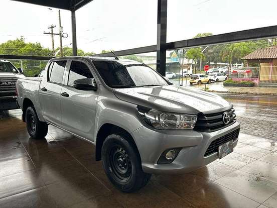 TOYOTA-HILUX-2.8 POWER PACK 4X4 CD 16V DIESEL 4P MANUAL TOYOTA-HILUX-2020