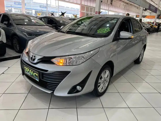 TOYOTA YARIS 1.5 16V FLEX SEDAN XL MULTIDRIVE