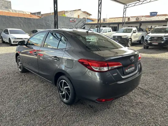 TOYOTA-YARIS-1.5 16V FLEX XS MULTIDRIVE TOYOTA-YARIS-2024