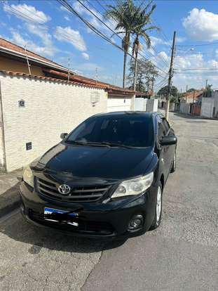 TOYOTA-COROLLA-2013
