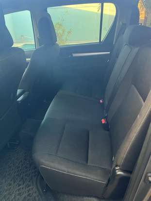 TOYOTA-HILUX-2025