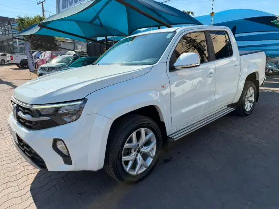 VOLKSWAGEN AMAROK 3.0 V6 TDI DIESEL HIGHLINE CD 4MOTION AUTOMÁTICO