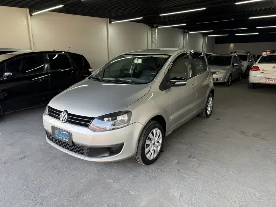 VOLKSWAGEN FOX 1.6 MI 8V FLEX 4P MANUAL VOLKSWAGEN FOX 1.6 MI 8V FLEX 4P MANUAL