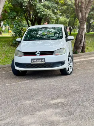 VOLKSWAGEN FOX 1.6 MI 8V FLEX 4P MANUAL VOLKSWAGEN FOX 1.6 MI 8V FLEX 4P MANUAL