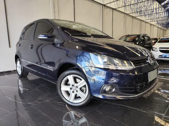 VOLKSWAGEN FOX 1.6 MSI HIGHLINE 16V FLEX 4P MANUAL VOLKSWAGEN FOX 1.6 MSI HIGHLINE 16V FLEX 4P MANUAL