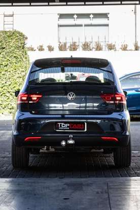 VOLKSWAGEN-FOX-2015