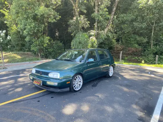 VOLKSWAGEN GOLF 2.0 MI GLX 8V GASOLINA 4P MANUAL