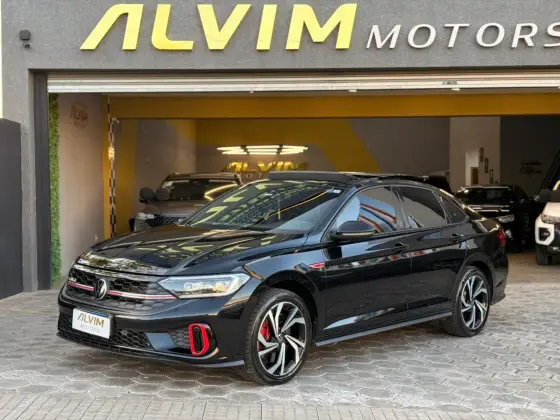 VOLKSWAGEN JETTA 2.0 350 TSI GASOLINA GLI DSG