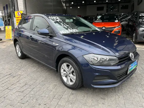 VOLKSWAGEN POLO 1.0 200 TSI COMFORTLINE AUTOMÁTICO VOLKSWAGEN POLO 1.0 200 TSI COMFORTLINE AUTOMÁTICO