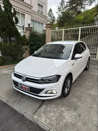 VOLKSWAGEN POLO 1.0 200 TSI HIGHLINE AUTOMÁTICO VOLKSWAGEN POLO 1.0 200 TSI HIGHLINE AUTOMÁTICO