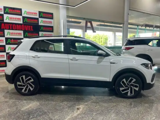 VOLKSWAGEN-T-CROSS-2024