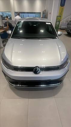 VOLKSWAGEN VIRTUS 1.0 200 TSI HIGHLINE AUTOMÁTICO
