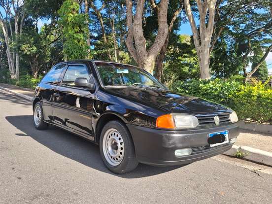 VOLKSWAGEN-GOL-2003