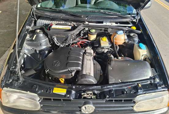 VOLKSWAGEN-GOL-2003