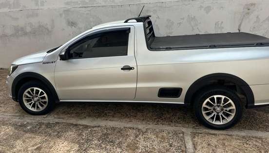 VOLKSWAGEN-SAVEIRO-2017