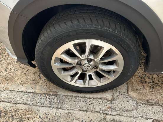 VOLKSWAGEN-SAVEIRO-1.6 MSI ROBUST CS 8V FLEX 2P MANUAL VOLKSWAGEN-SAVEIRO-2017