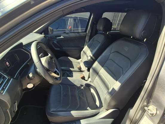 VOLKSWAGEN-TIGUAN-2.0 300 TSI GASOLINA ALLSPACE R-LINE AUTOMÁTICO VOLKSWAGEN-TIGUAN-2024