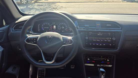 VOLKSWAGEN-TIGUAN-2024