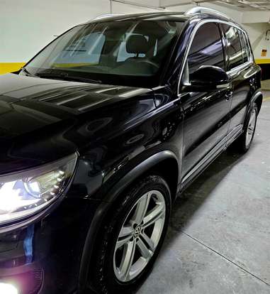 VOLKSWAGEN-TIGUAN-2013