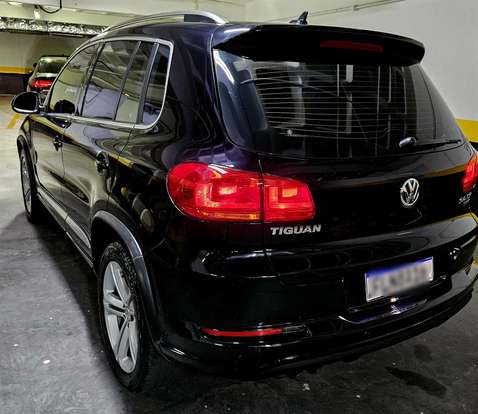 VOLKSWAGEN-TIGUAN-2013