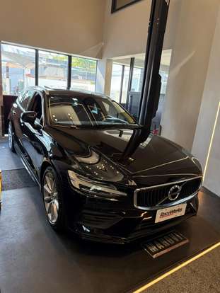 VOLVO-V60-2019