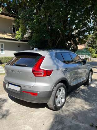 VOLVO-XC40-2.0 T4 GASOLINA GEARTRONIC VOLVO-XC40-2018