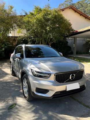 VOLVO-XC40-2.0 T4 GASOLINA GEARTRONIC VOLVO-XC40-2018