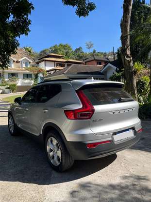 VOLVO-XC40-2.0 T4 GASOLINA GEARTRONIC VOLVO-XC40-2018
