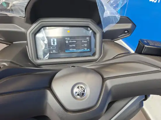 YAMAHA-XMAX 300 CONNECTED ABS YAMAHA-XMAX 300 CONNECTED ABS-2025