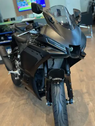 YAMAHA YZF R3 ABS CONNECTED 