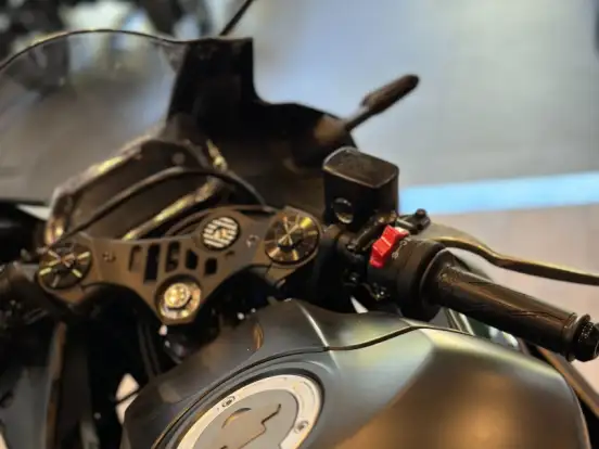 YAMAHA-YZF R3 ABS CONNECTED YAMAHA-YZF R3 ABS CONNECTED-2026