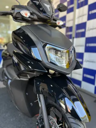 YAMAHA ZR HYBRID CONNECTED YAMAHA ZR HYBRID CONNECTED