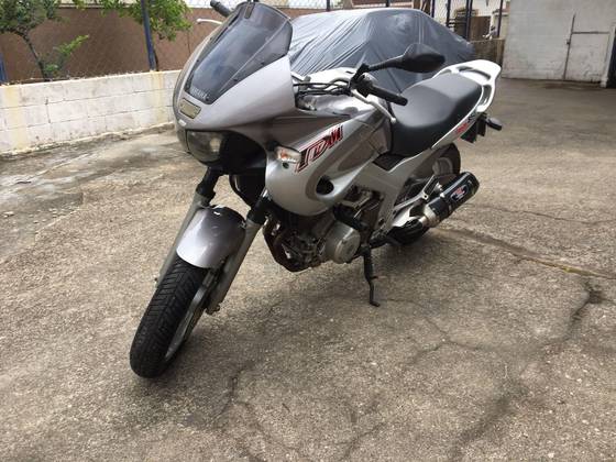 YAMAHA TDM 850 