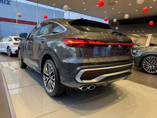 AUDI-SQ5-2026