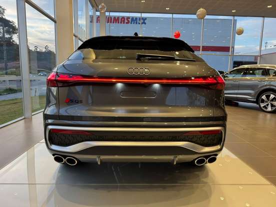 AUDI-SQ5-2026