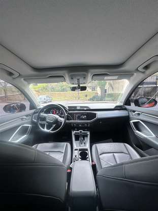 AUDI-Q3-2019