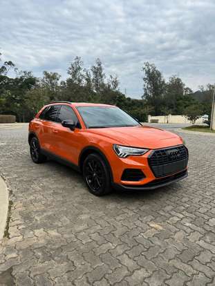 AUDI-Q3-2019